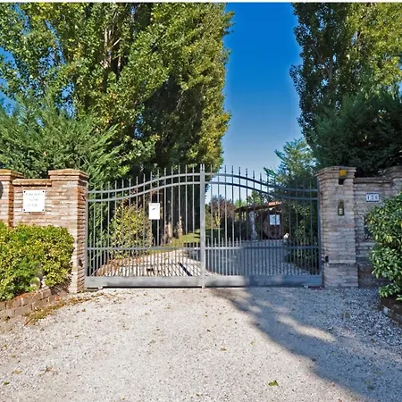 Guest house Tenuta La Rotta - & Pool Ravenna