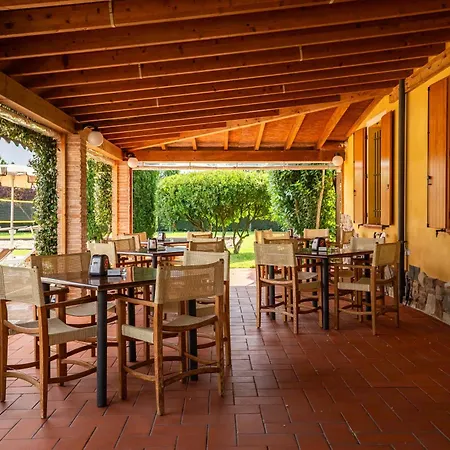 Tenuta La Rotta - & Pool ゲストハウス 4*