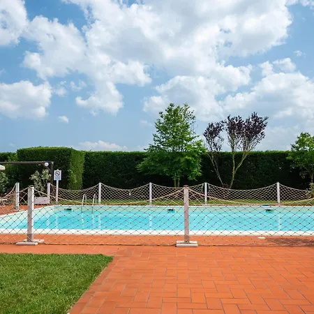 Tenuta La Rotta - & Pool בית הארחה *