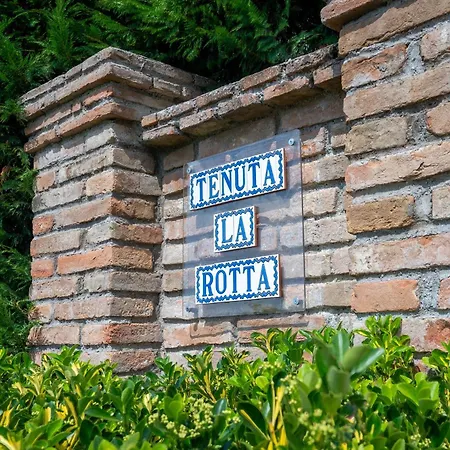 Tenuta La Rotta - & Pool ראבנה