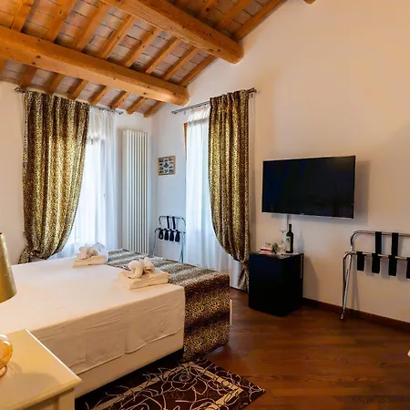 Penzion Tenuta La Rotta - & Pool