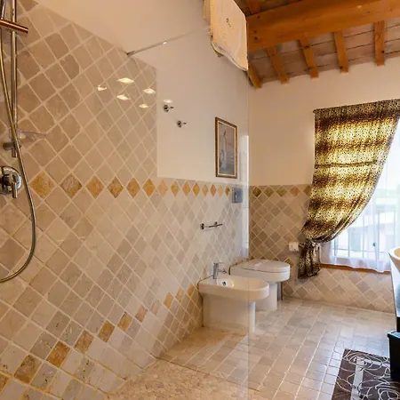 Casa de hóspedes Tenuta La Rotta - & Pool 4*