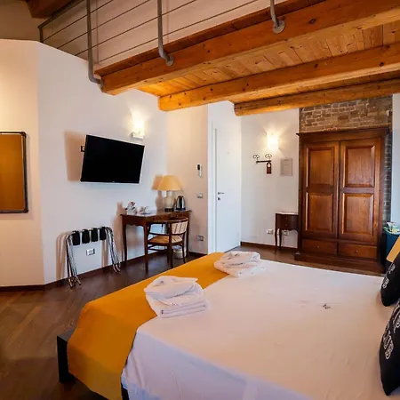 Πανσιόν Tenuta La Rotta - & Pool Ραβένα