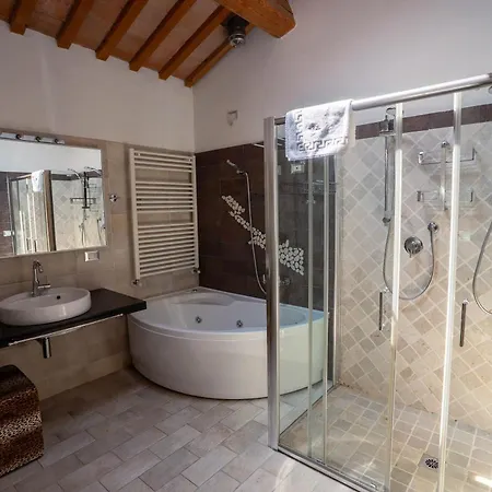 Casa de hóspedes Tenuta La Rotta - & Pool