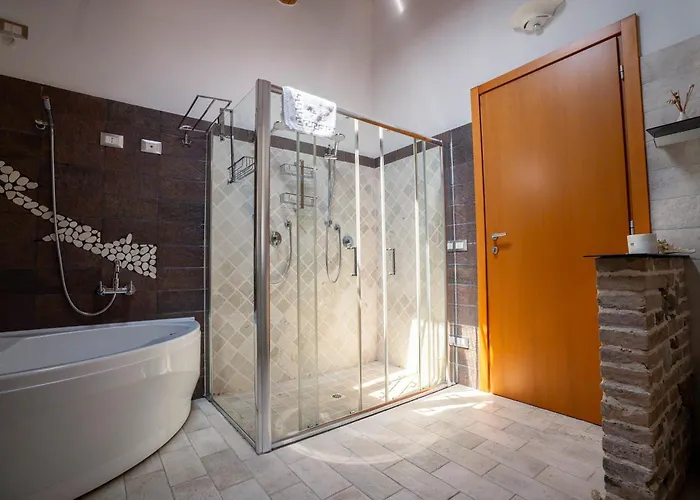 Tenuta La Rotta - & Pool בית הארחה